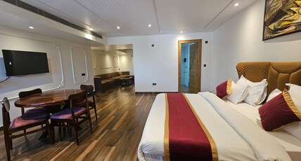 Hotel Elara Room Type - Suite Room