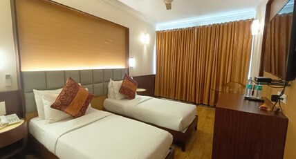 Regency Hotel Room Type - Deluxe Room