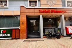 Hotel Shaurya
