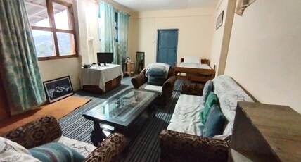 Himalaya View Room Type - Family Room (Doble bed+single bed )1-Mountain view