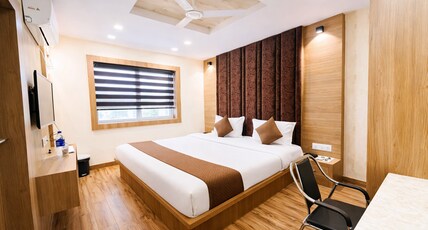 HOTEL SOHRAI INN Room Type - Deluxe room