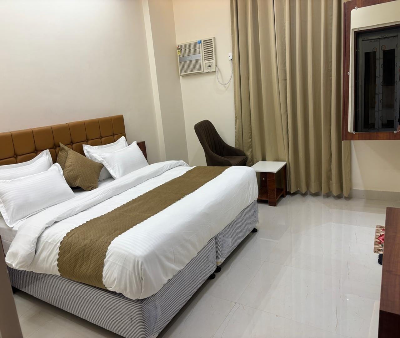 Sarvagya Inn - Tap to explore photos