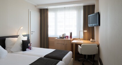 Crowne Plaza Zurich Room Type - 2 Single Beds Standard