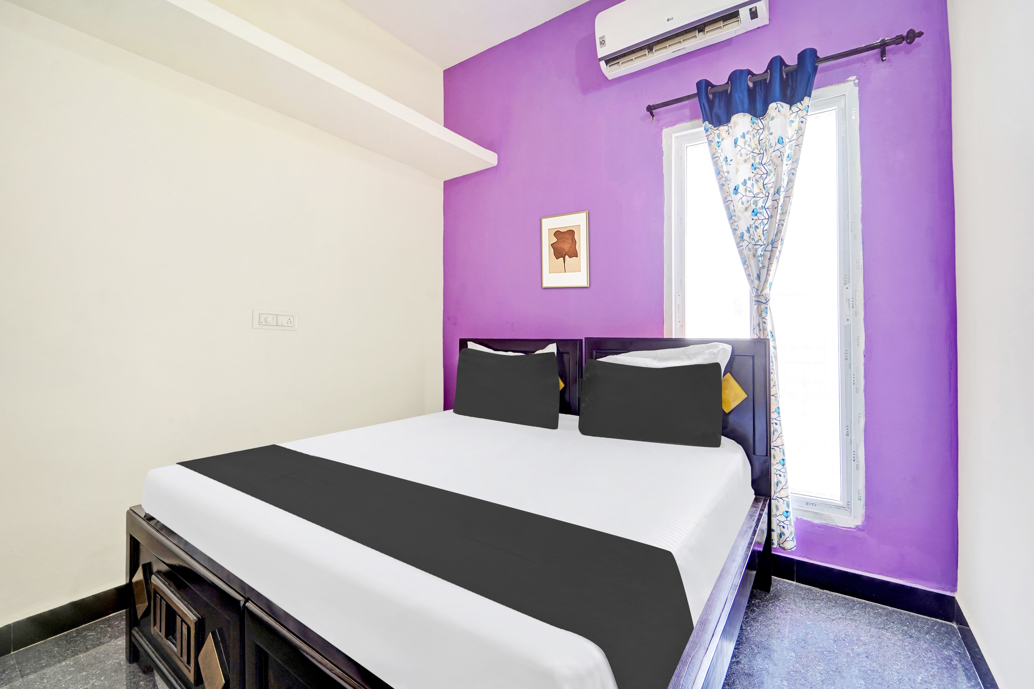 Hotel O DSR AVENUE ROOMS - Tap to explore photos