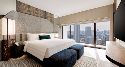 Pan Pacific Singapore Room Type - Premier Suite with Bathtub Pan Pacific Singapore Room Type - Premier Suite with Bathtub