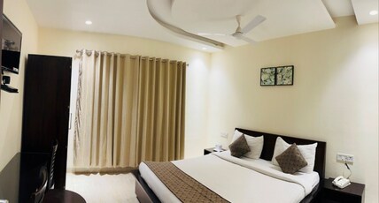 Hotel Classio Inn Room Type - Deluxe