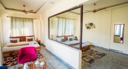 Aaryam Resort, Auli Room Type - Family Room With Mountain View