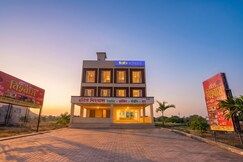 Address of FabHotel Vishwas
