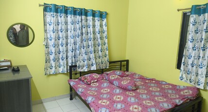 Jagdamba guest house Room Type - Bedroom 2
