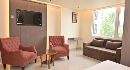 Hotel Royal Prabhu Room Type - Premium Room