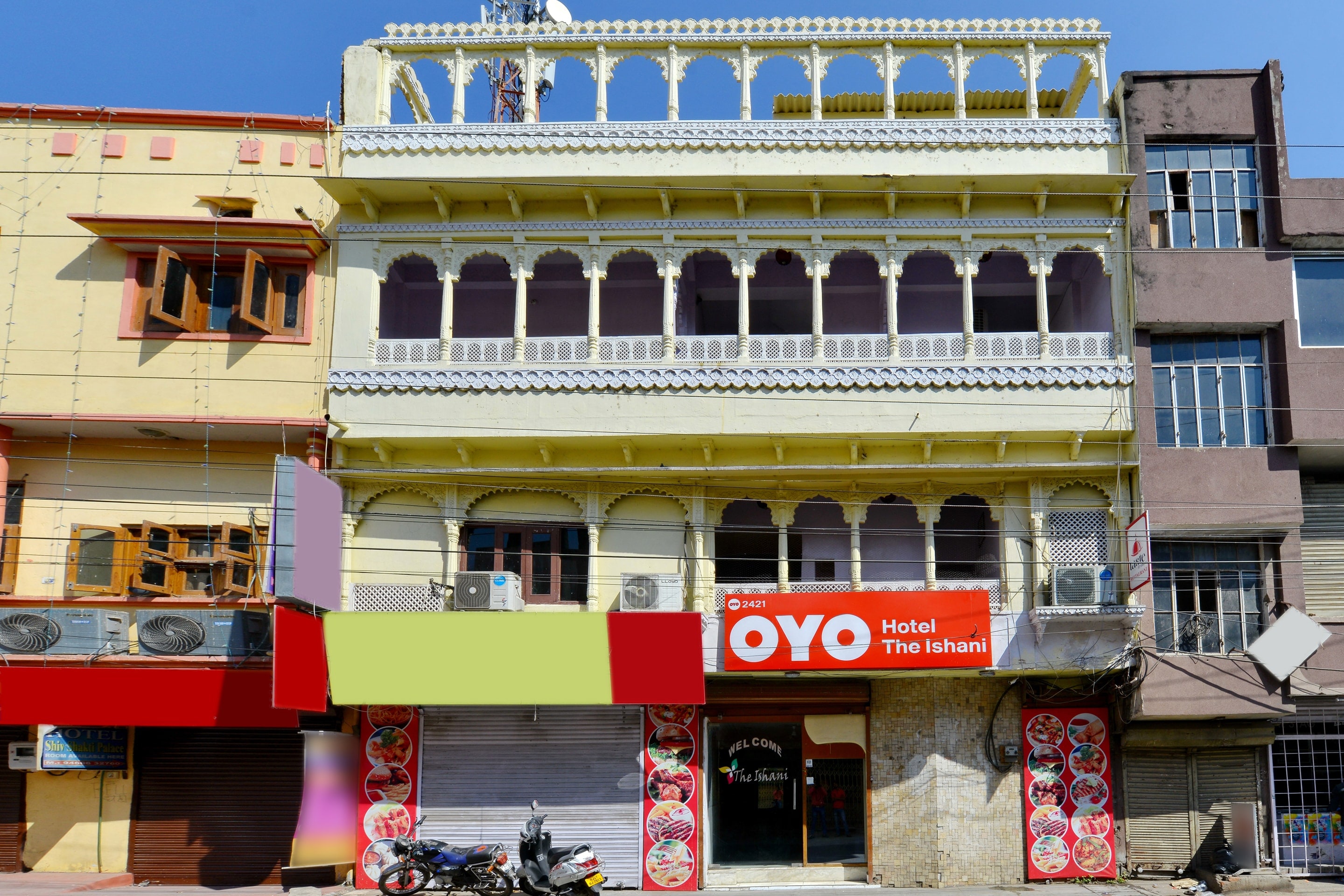 Hotel O The Ishani - Tap to explore photos