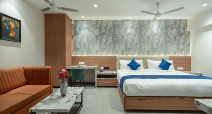 J Square Inn Coimbatore Room Type - Family Suite