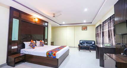 FabHotel Royal Residency II - Nr Lakdikapul Metro Station Room Type - Executive Room