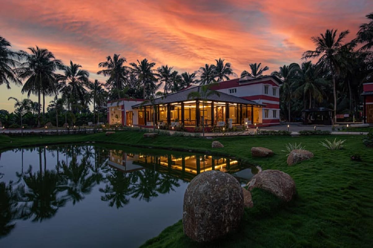The Croft Resort Premium Farm Stay - Tap to explore photos