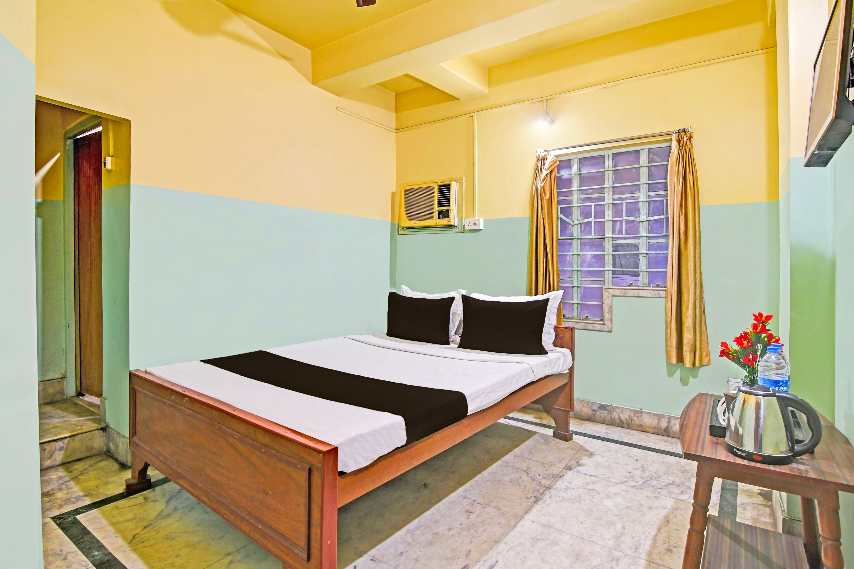 Hotel O Pratichi Guest House - Tap to explore photos