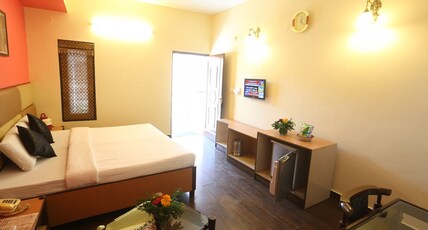 Hotel Relax Doon Room Type - Standard Room without AC