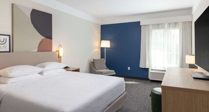 Spark by Hilton Houston West Clay Road Room Type - 1 KING BED