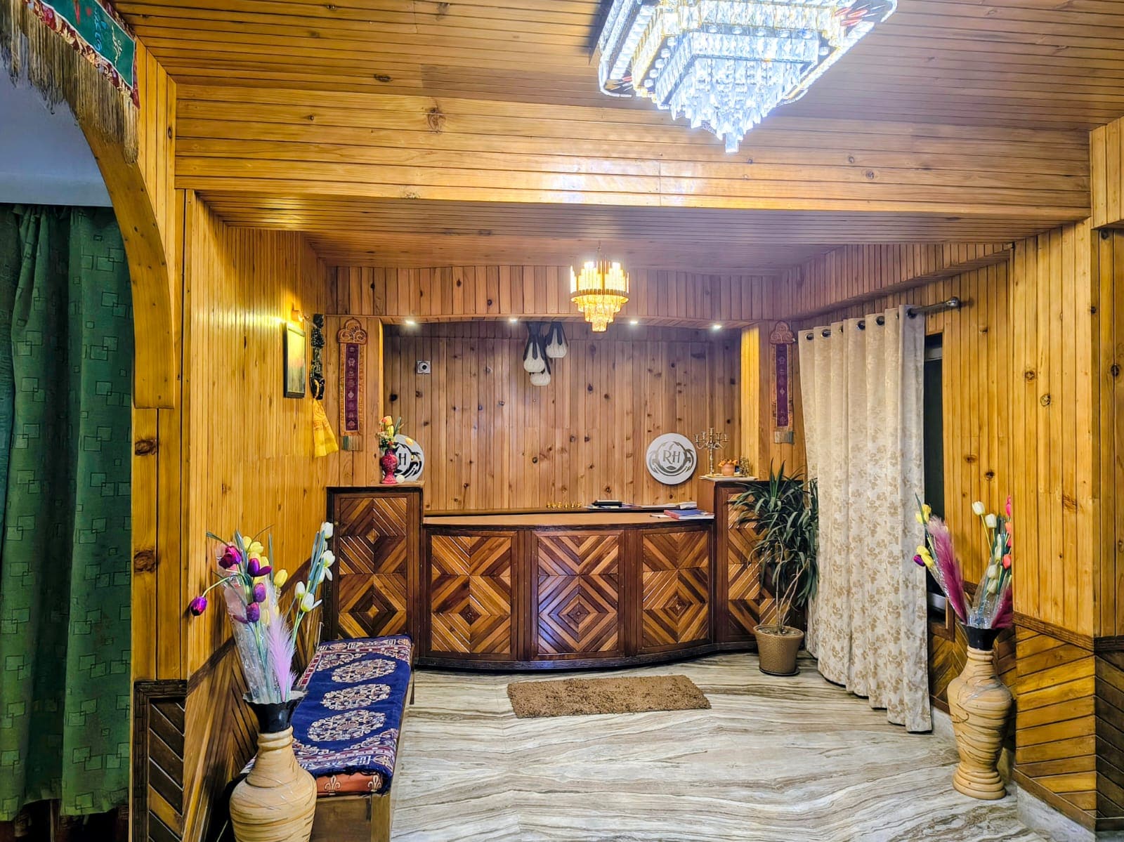 Main gallery