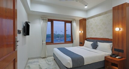Hotel Apex Surat Room Type - Executive Room