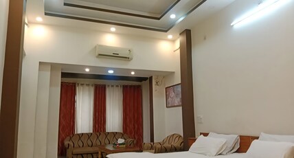J.P Guest House Room Type - Bedroom 4
