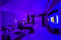 Address of Luxury Studio near Airport with pool & Gym