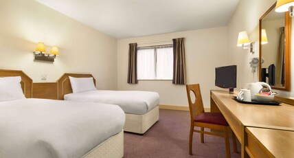 Days Inn by Wyndham Sevenoaks Clacket Lane Room Type - 2 Twin Beds, Non-Smoking Days Inn by Wyndham Sevenoaks Clacket Lane Room Type - 2 Twin Beds, Non-Smoking