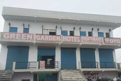 SPOT ON Green Garden Hotel And Restaurant