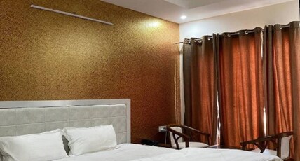 SR Plaza Jewar Room Type - Super Deluxe Room