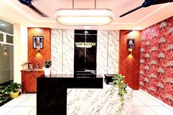 HOTEL MEERA