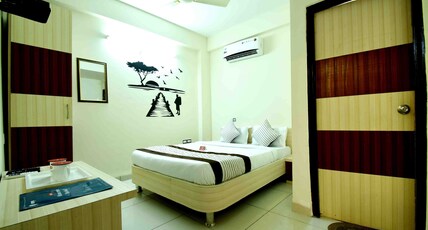Hotel Mehar Residency Room Type - Deluxe A/C Room