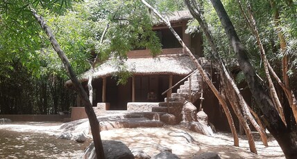 HAMPI'S WHISKERS RESORT Room Type - SUBABUL