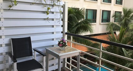 Garden Plaza Saigon (Formerly PARKROYAL Saigon) Room Type - Premier Balcony King (M)
