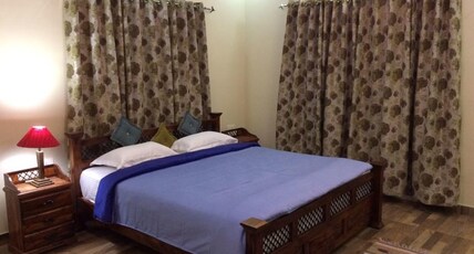 Kia Ora Homestay | Garden & Mountain Views Room Type - Luxury AC Room with Private Balcony
