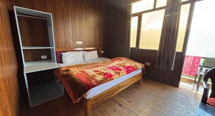 The Cozee Ridge homestay Room Type - Bedroom 3