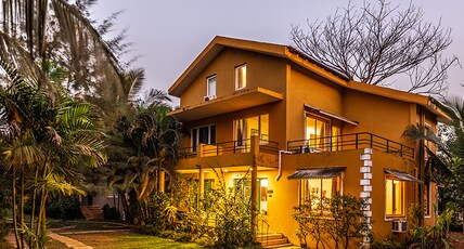 Casa Abuela | 6 min drive from Fatrade Beach by Roamhome Room Type - Casa Abuela | 6 min drive from Fatrade Beach by Roamhome