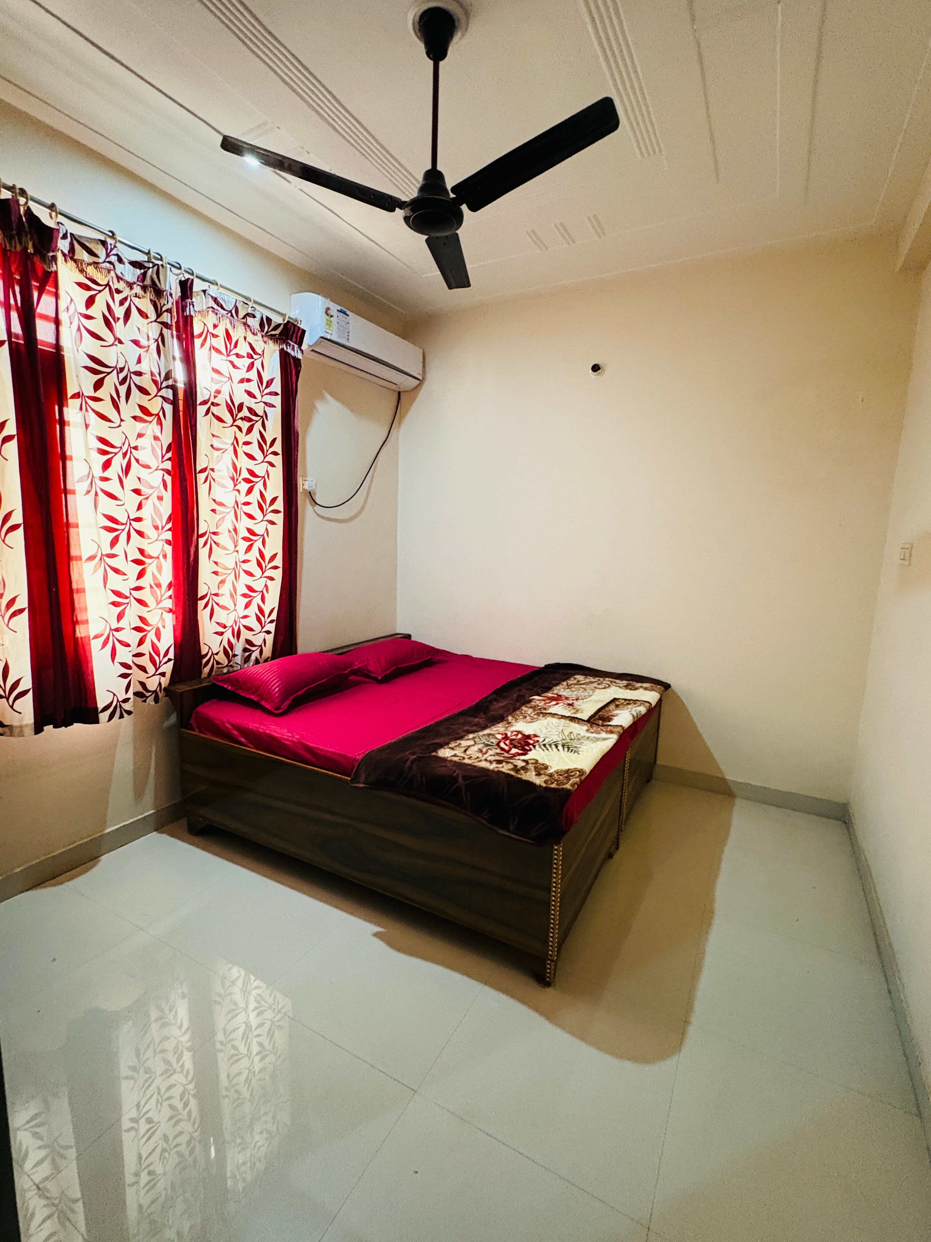 Trilok Retreat homestay near Rishikesh 2BHK - Tap to explore photos