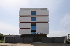 Treebo Sapphire Studio