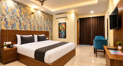 JPS Palm Inn, Near Maruti Suzuki Manesar Room Type - Deluxe Double Or Twin room with balcony JPS Palm Inn, Near Maruti Suzuki Manesar Room Type - Deluxe Double Or Twin room with balcony