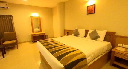 Malabar Residency Room Type - Deluxe AC Room