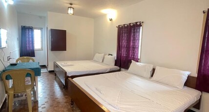 Radiant Hill Homestay Room Type - Family Size Double bed Room
