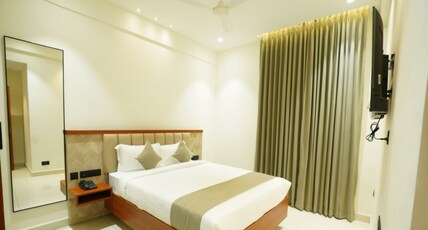 Leonar Hotels Room Type - Standard Queen Bed