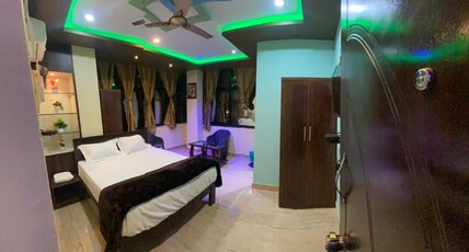 HOTEL LAKSH  LODGEING & BORDING Room Type - Super Deluxe AC Room