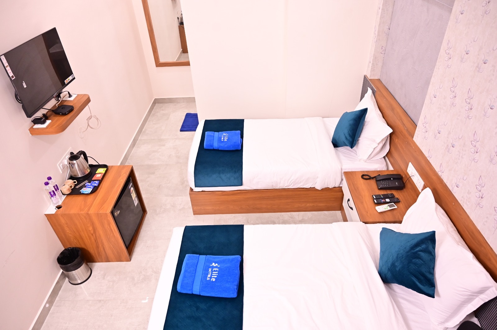 Elite hotel karimnagar - Tap to explore photos
