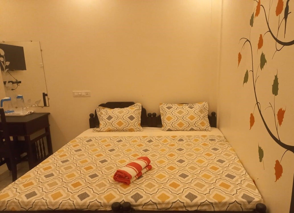 Pulari Back Water - Tap to explore photos