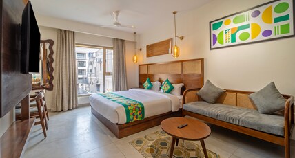 Treebo Premium Cachet Suites Room Type - Deluxe Family Room