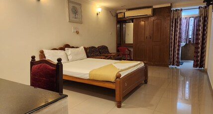 Srinivasa Residency Room Type - Executive Large