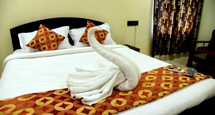 Alexa Homestay Room Type - Alexa 2 bhk deluxe