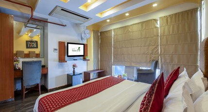 Hotel Palm Dor Room Type - Deluxe Room With Free Wi-Fi