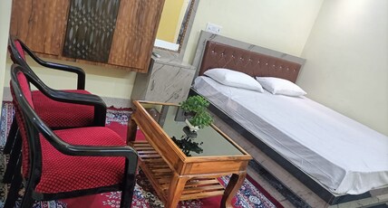 VAISHNAVAI RESORTS Room Type - Deluxe room NON AC