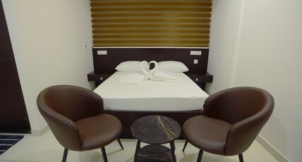 Arctic Business Hotel Room Type - Deluxe Double Room